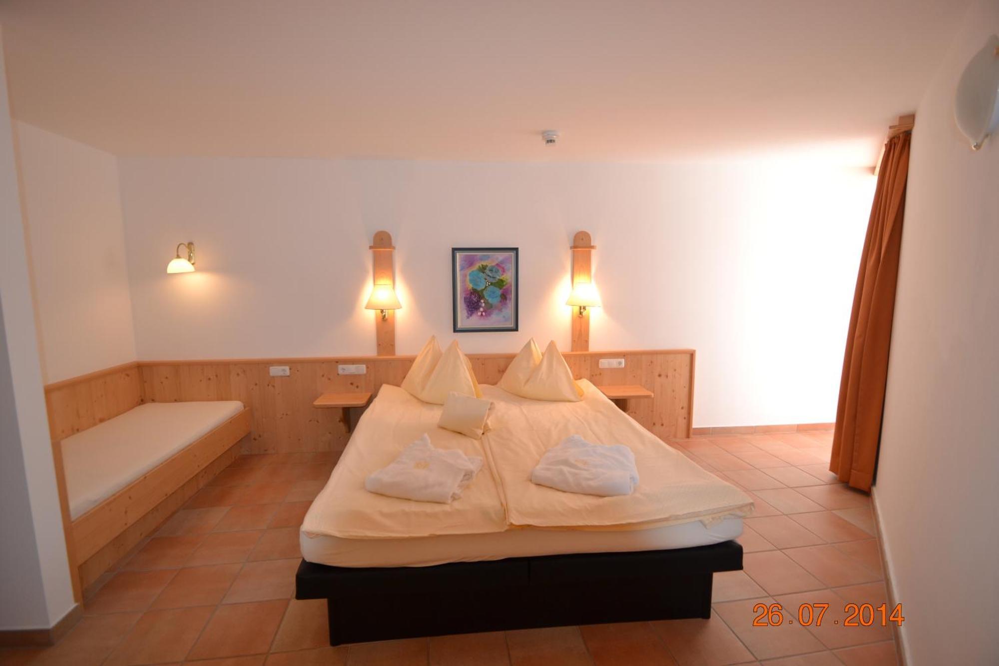 Appartement Hotel Sonneck Кёнигслайтен Номер фото